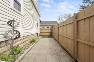 109 E Hancock St, Appleton, WI 54911 - Photo 23