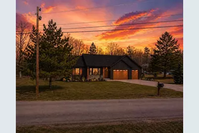 2525 Breezewood Lane, Neenah, WI 54956 - Photo 13