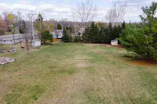 2525 Breezewood Ln, Neenah, WI 54956 - Photo 17