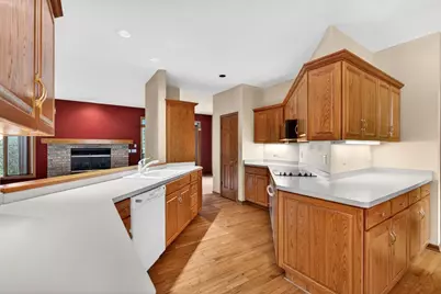 4431 Bellhaven Lane, Oshkosh, WI 54904 - Photo 9