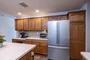 W5940 Moonflower Dr, Appleton, WI 54915 - Photo 5