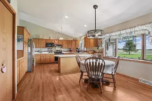 W2150 Crosstown Rd, Hilbert, WI 54129 - Photo 7