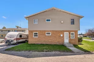 1800 Jackson St, New Holstein, WI 53061 - Photo 13