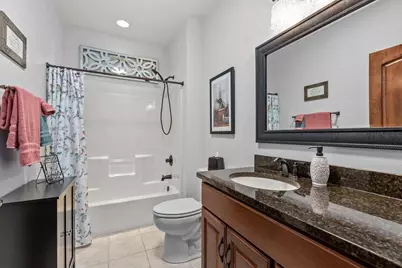 1355 Prairie Lake Circle, Neenah, WI 54956 - Photo 33