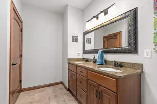 1355 Prairie Lake Cir, Neenah, WI 54956 - Photo 29