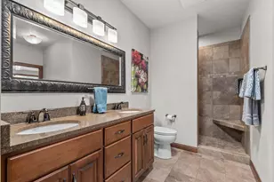 1355 Prairie Lake Cir, Neenah, WI 54956 - Photo 27