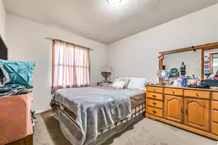 1410 Hickory Ln, New Holstein, WI 53061 - Photo 5