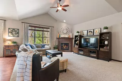 1121 Herne Bay Way, Green Bay, WI 54313 - Photo 19
