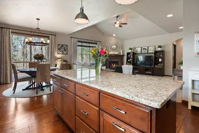 1121 Herne Bay Way, Green Bay, WI 54313 - Photo 17