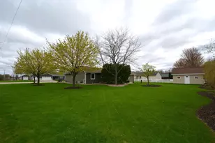 W5997 Garnet Dr, Appleton, WI 54915 - Photo 47