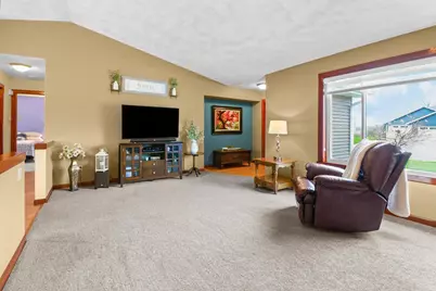 W5997 Garnet Drive, Appleton, WI 54915 - Photo 7