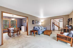 305 Windward Rd, Green Bay, WI 54302 - Photo 5