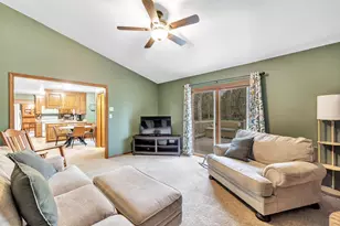 305 Windward Rd, Green Bay, WI 54302 - Photo 11