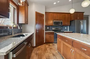 1657 Red Oak St, Green Bay, WI 54313 - Photo 17