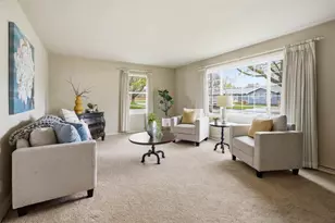 2717 N Elmwood Ct, Appleton, WI 54911 - Photo 3