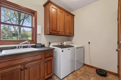 1216 E Apple Creek Road, Appleton, WI 54913 - Photo 21