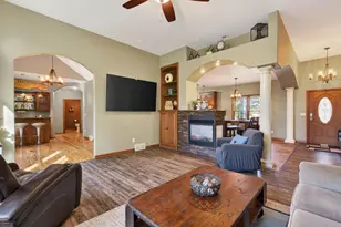 1216 E Apple Creek Rd, Appleton, WI 54913 - Photo 23