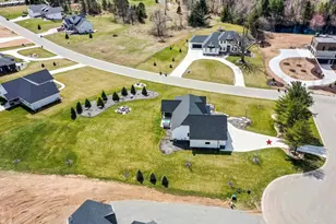 699 Blackberry Ct, Oneida, WI 54155 - Photo 71