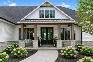 699 Blackberry Ct, Oneida, WI 54155 - Photo 3