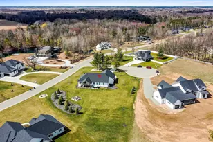 699 Blackberry Ct, Oneida, WI 54155 - Photo 65