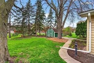 1296 Lakeview Ln, Menasha, WI 54952 - Photo 45