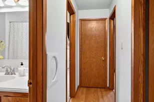 1296 Lakeview Ln, Menasha, WI 54952 - Photo 21