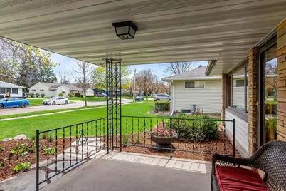 1611 Nicholas Street, Appleton, WI 54914 - Photo 5