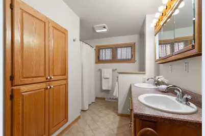 1611 Nicholas Street, Appleton, WI 54914 - Photo 25