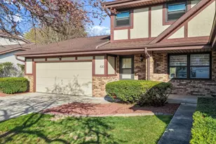 430 Silver Spring Dr, Green Bay, WI 54303 - Photo 3