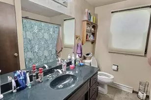 1665 W Paulson Rd, Green Bay, WI 54313 - Photo 7