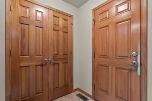 3663 Hickory Ridge Rd, Oshkosh, WI 54904 - Photo 17