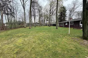 925 Ridlington Ave, Shawano, WI 54166 - Photo 3