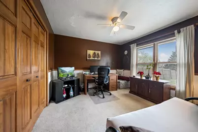 1960 Charles Street, De Pere, WI 54115 - Photo 9
