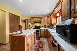 1960 Charles St, De Pere, WI 54115 - Photo 13