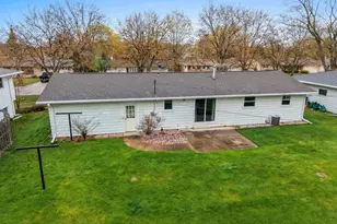 1281 Alice Dr, Green Bay, WI 54304 - Photo 39
