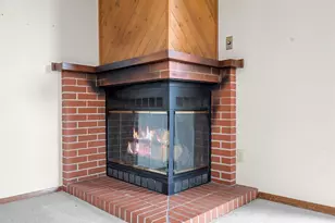 1281 Alice Dr, Green Bay, WI 54304 - Photo 5