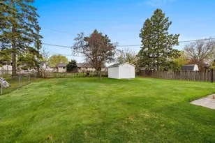 1281 Alice Dr, Green Bay, WI 54304 - Photo 37