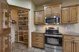 3663 Half Crown, De Pere, WI 54115 - Photo 21