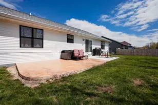 349 Prairie Fox St, North Fond du Lac, WI 54937 - Photo 35