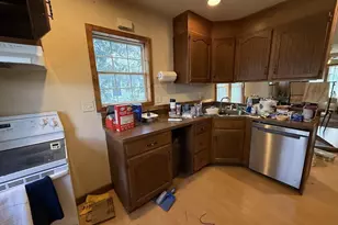 632 7th St, Menasha, WI 54952 - Photo 9