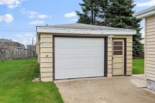 815 Irvington St, Green Bay, WI 54304 - Photo 19