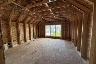 2528 N Stellita Cir, De Pere, WI 54114 - Photo 7