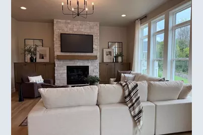 2528 N Stellita Circle, De Pere, WI 54114 - Photo 3