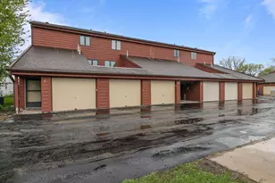 2206 Meadowbrook Ct, Oshkosh, WI 54904 - Photo 31