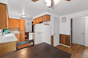 1150 S Greenwood Ave, Green Bay, WI 54304 - Photo 7