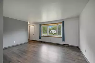 2110 Elm View Dr, Green Bay, WI 54304 - Photo 45