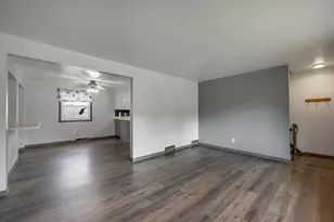 2110 Elm View Dr, Green Bay, WI 54304 - Photo 55