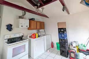 1417 11th Ave, Menominee, MI 49858 - Photo 9