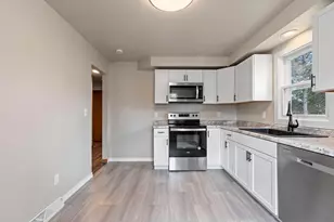 536 Wilson Ave, Appleton, WI 54915 - Photo 7