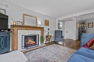 427 N Lark St, Oshkosh, WI 54902 - Photo 5